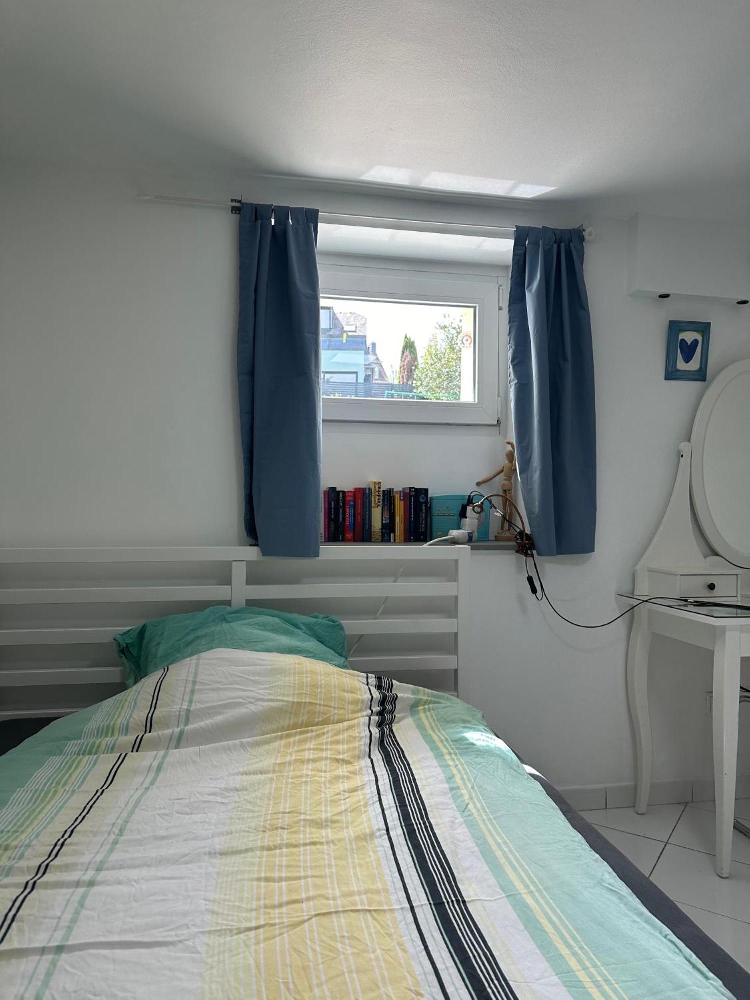 Simple Room In Luxembourg City Exteriör bild